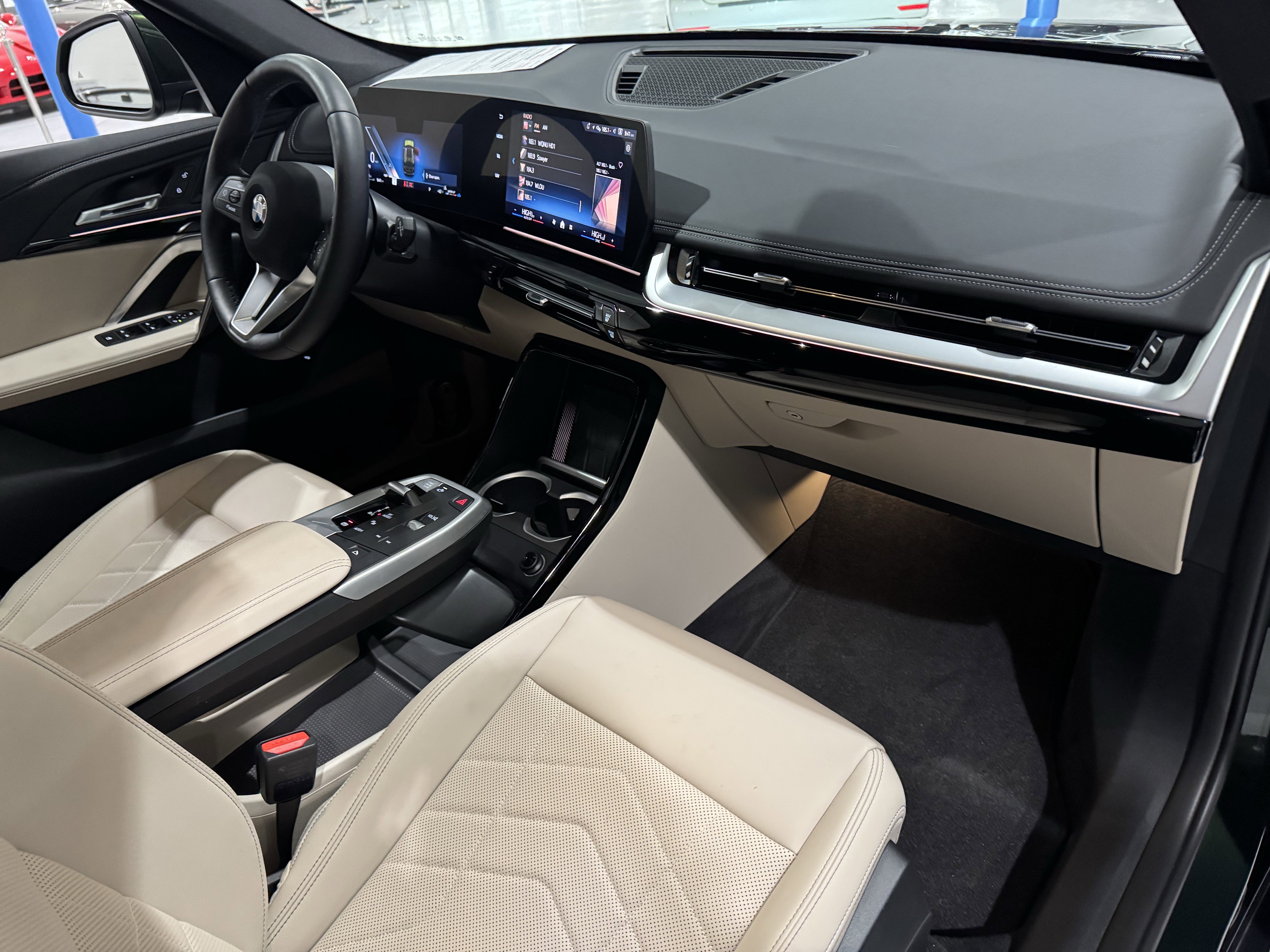 Used 2025 BMW X1 xDrive28i w/ Convenience Package image 38