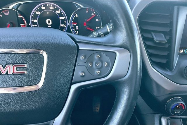 Used 2022 GMC Acadia AT4 w/ Technology Package image 12