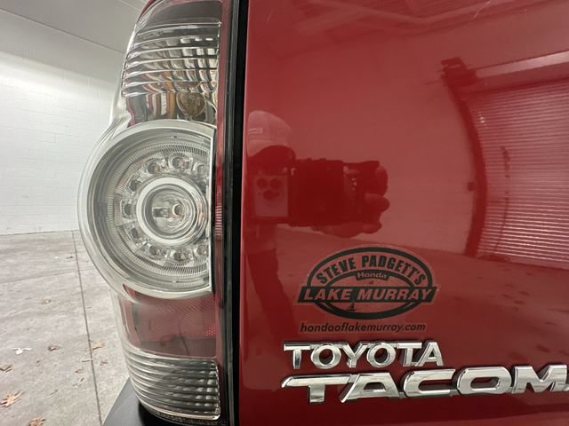 Used 2015 Toyota Tacoma PreRunner w/ SR5 Package RWD image 21