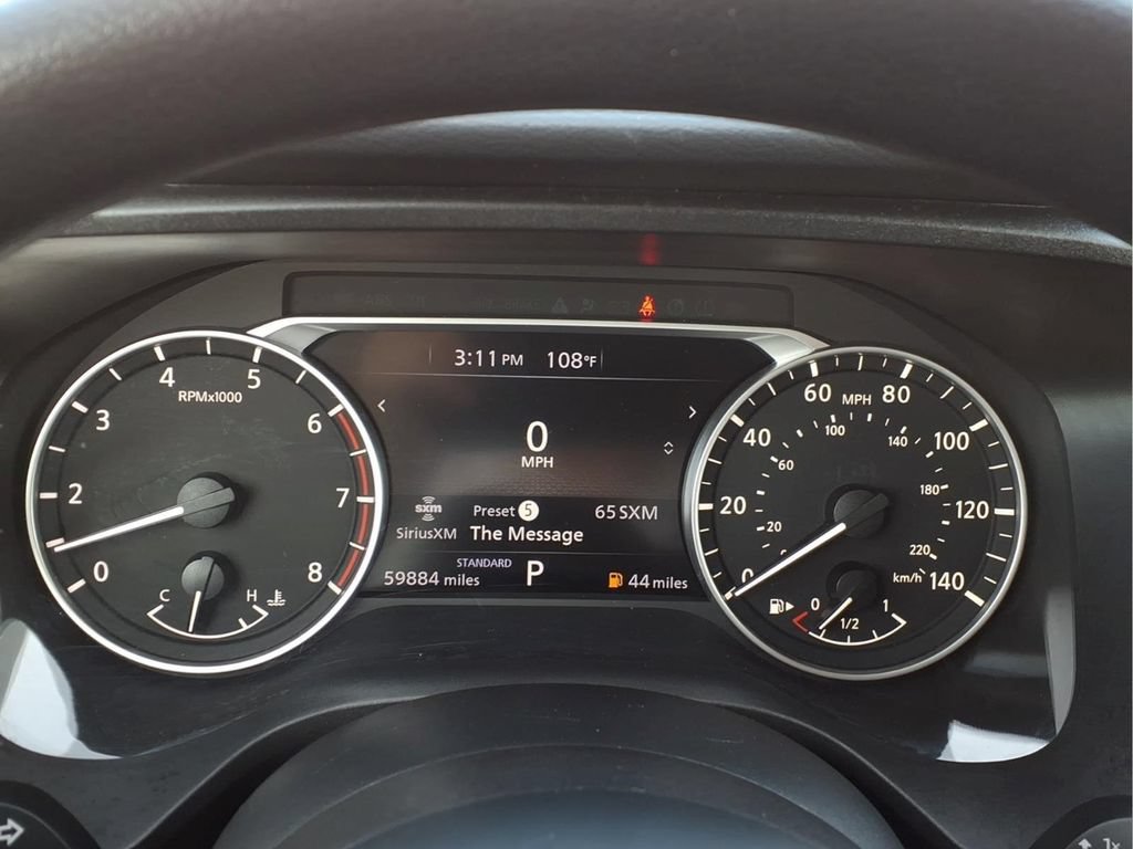 Used 2024 Nissan Rogue SV FWD image 12