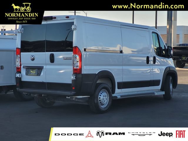 Used 2025 RAM ProMaster 2500 w/ U-Haul Equipment Group FWD image 4