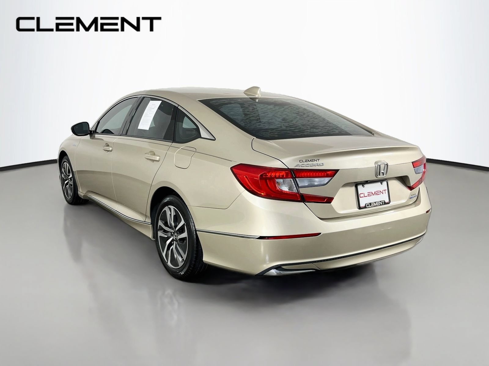 Used 2019 Honda Accord EX image 9