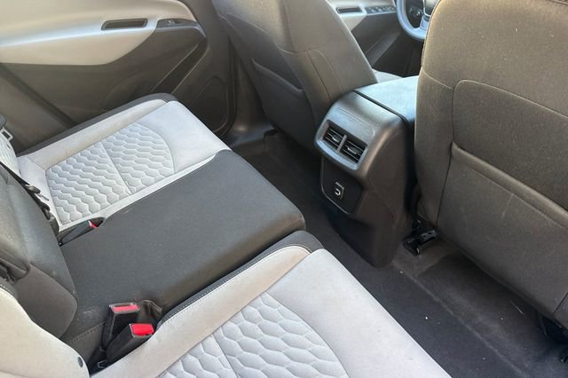 Used 2019 Chevrolet Equinox LS image 18