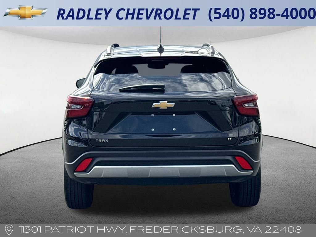 Certified 2024 Chevrolet Trax LT image 4