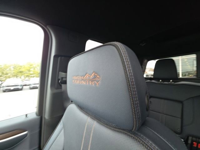 New 2025 Chevrolet Silverado 3500 High Country w/ High Country Premium Package image 30