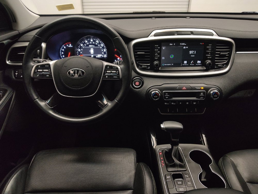 Used 2020 Kia Sorento SX image 22
