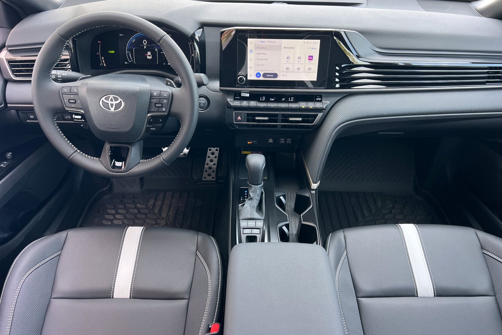 New 2026 Toyota Camry SE w/ Convenience Package FWD image 38