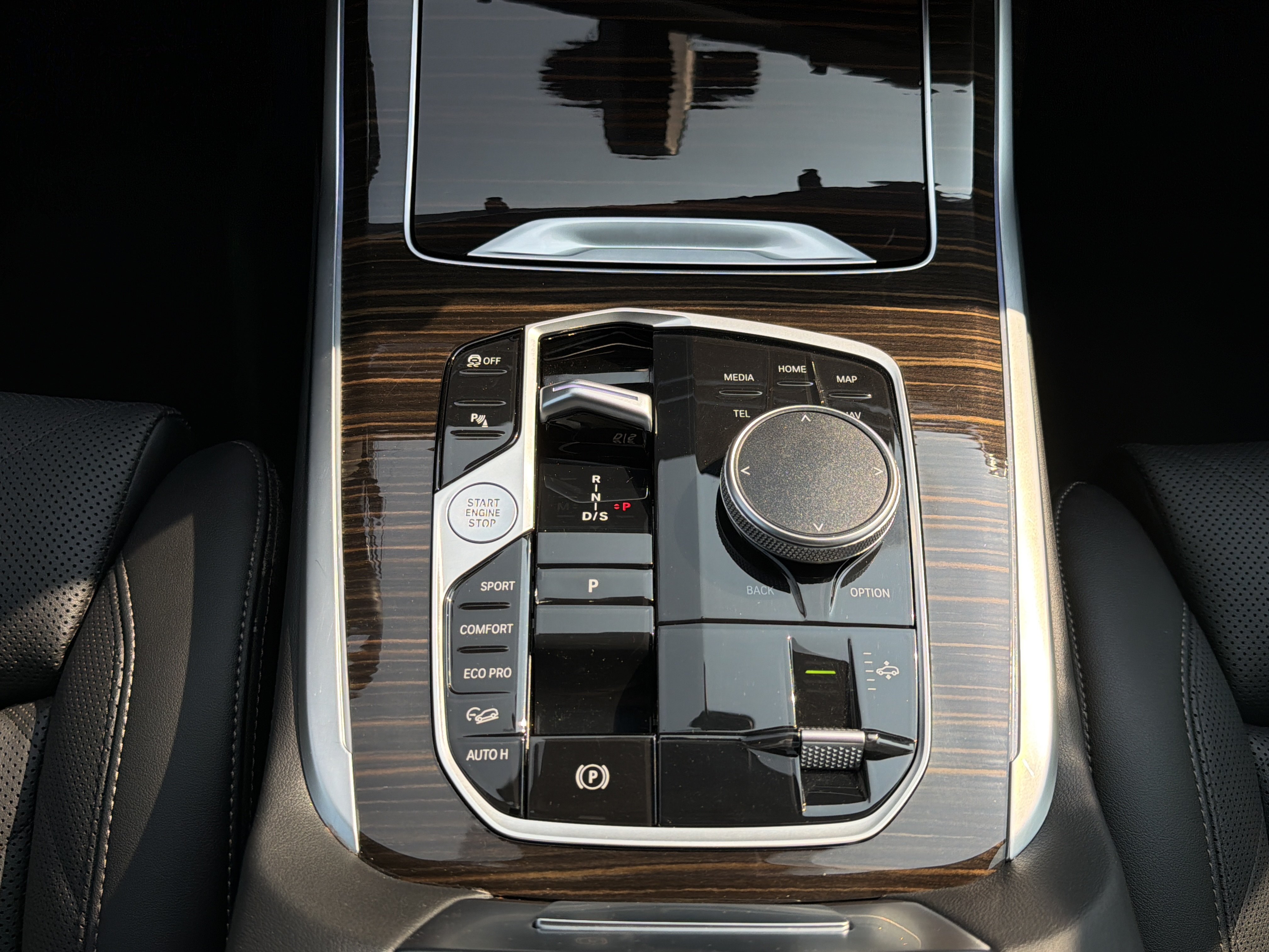 Used 2026 BMW X7 xDrive40i AWD/4WD image 22