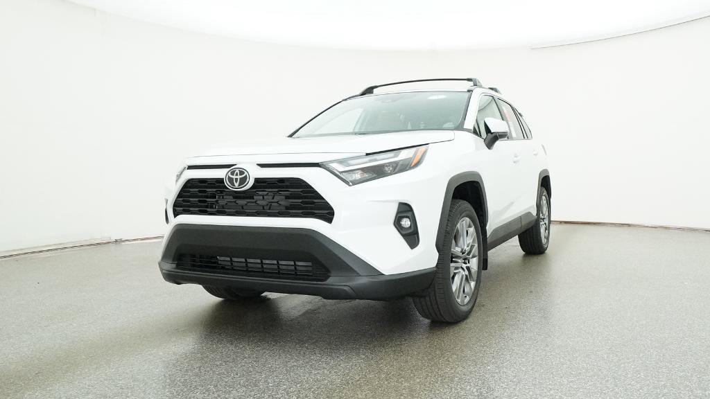 New 2025 Toyota RAV4 XLE Premium w/ Weather Package FWD image 19