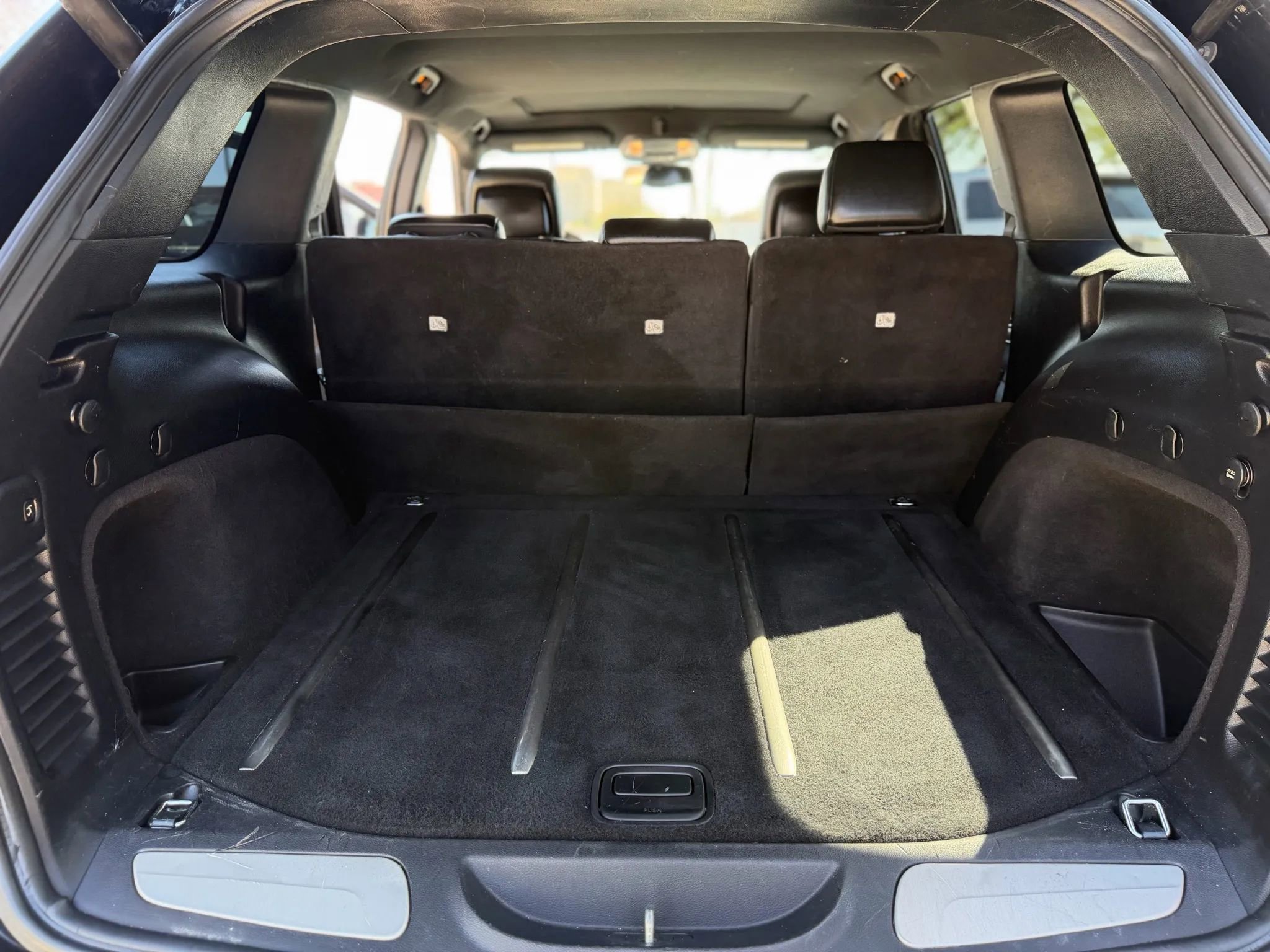 Used 2015 Jeep Grand Cherokee Limited image 35