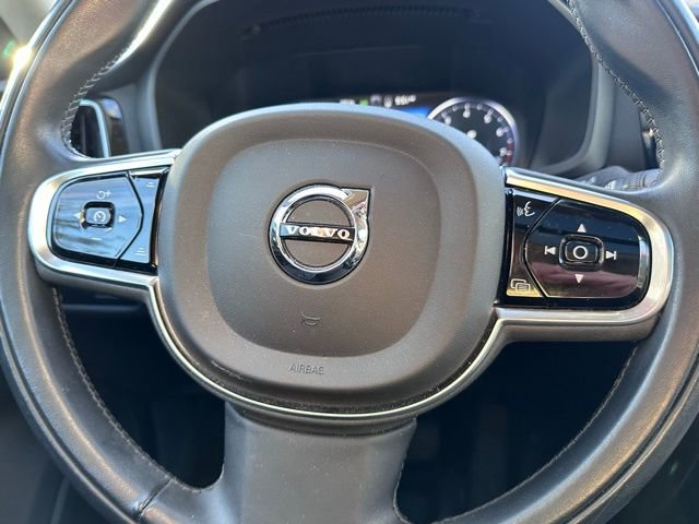 Used 2021 Volvo S60 T6 Momentum w/ Advanced Package image 8