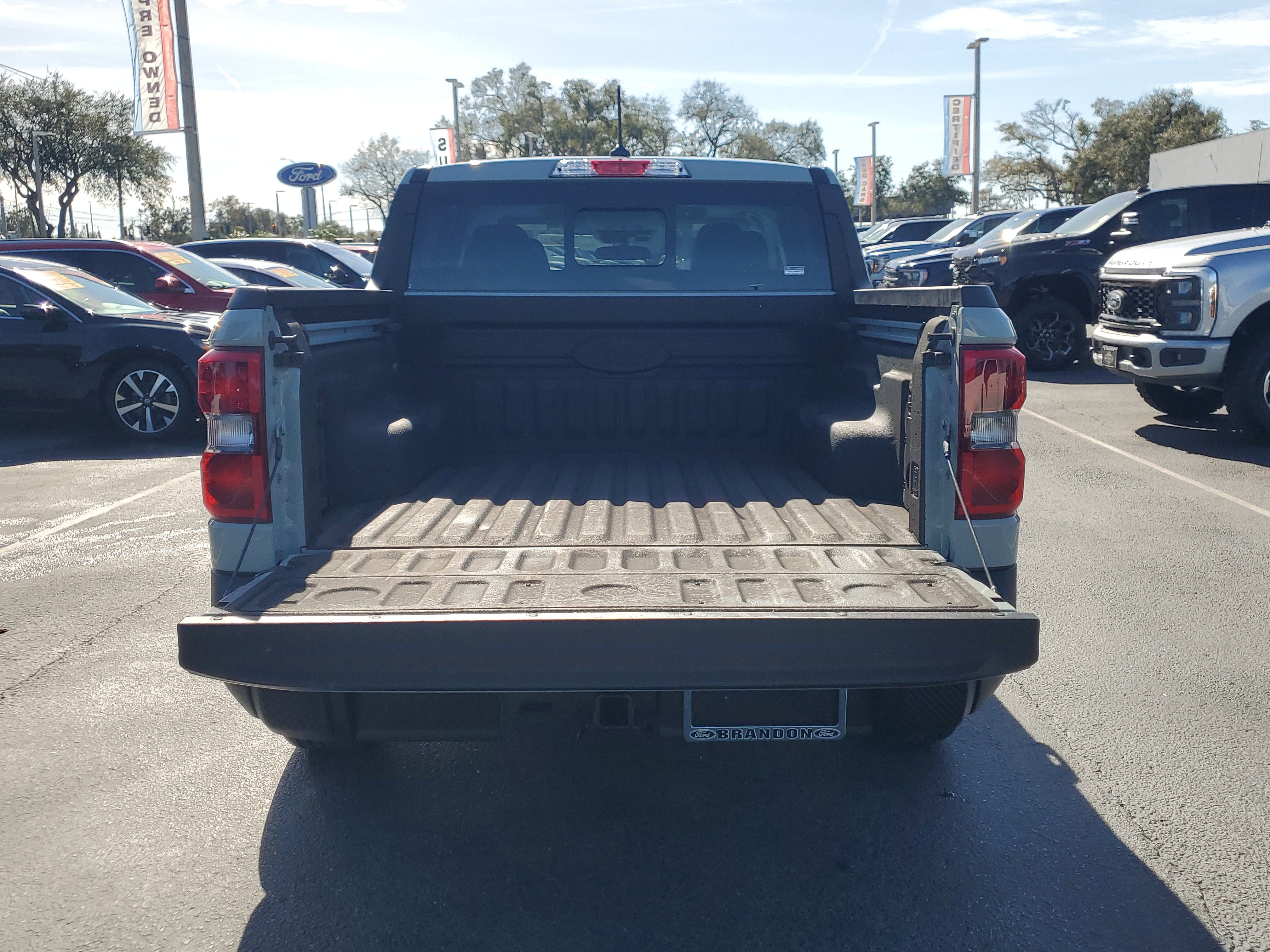 Certified 2024 Ford Maverick Lariat w/ Black Appearance Package image 9