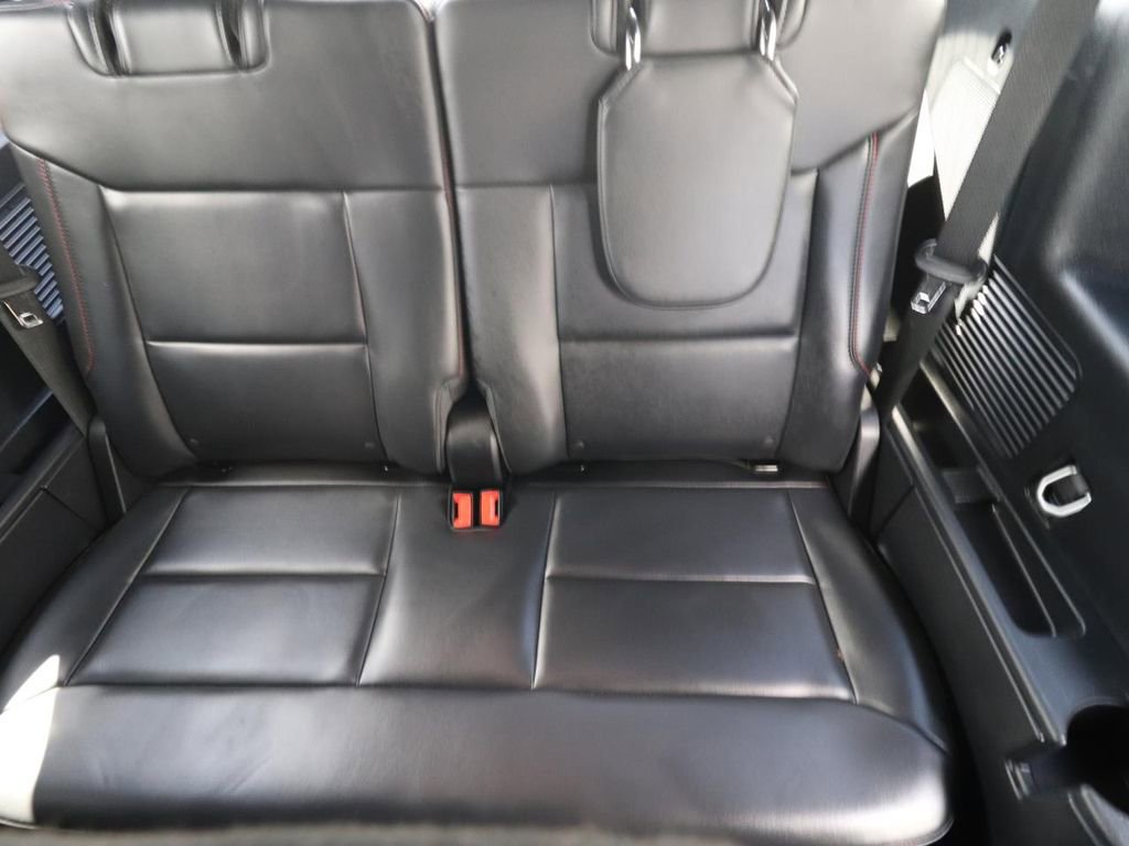 Used 2025 Ford Explorer ST-Line image 6