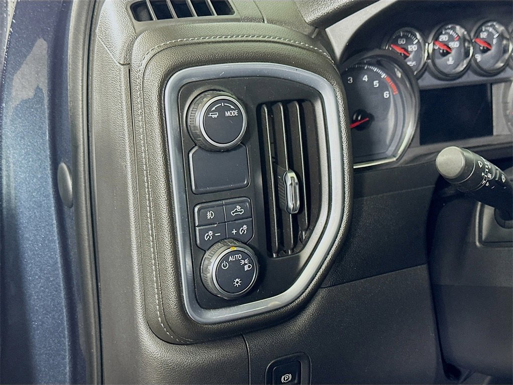 Used 2020 Chevrolet Silverado 1500 RST w/ All-Star Edition image 21