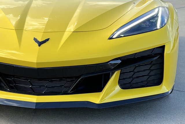 New 2027 Chevrolet Corvette Z06 w/ Stealth Interior Trim Package RWD image 8