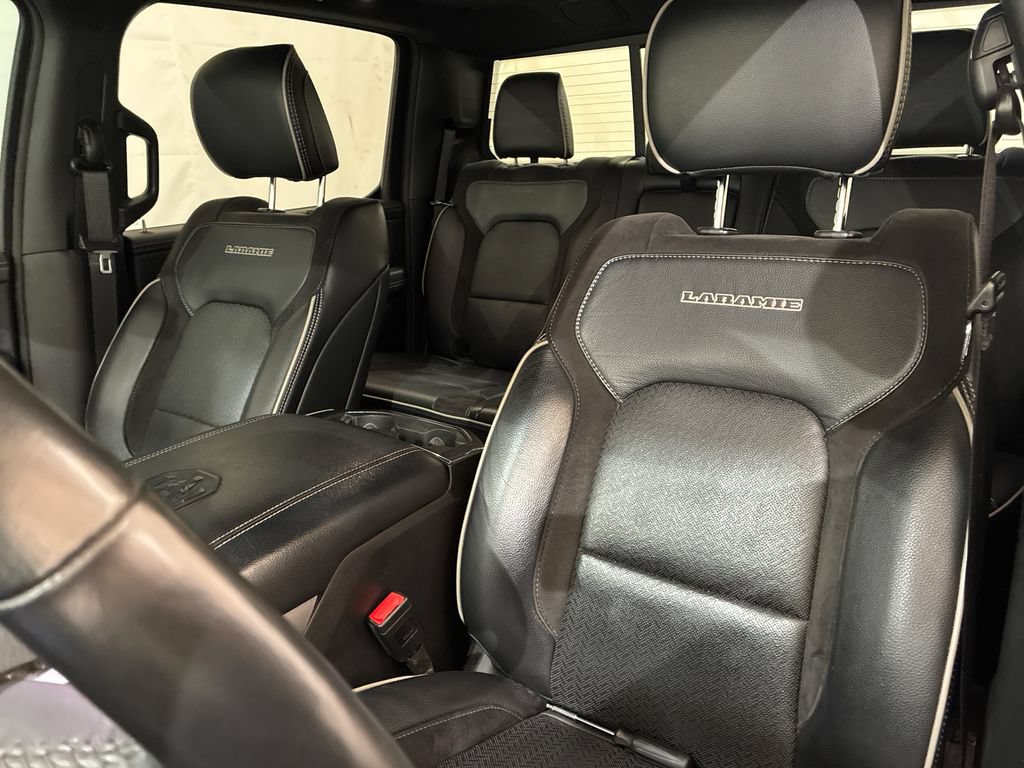 Used 2023 RAM 1500 Laramie AWD/4WD image 13