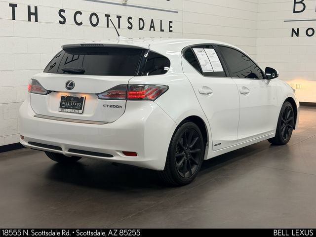 Used 2013 Lexus CT 200h w/ Premium Pkg w/Navigation FWD image 4