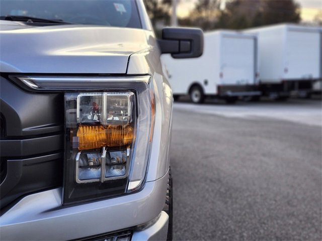 Certified 2022 Ford F150 XLT w/ Equipment Group 302A High image 10