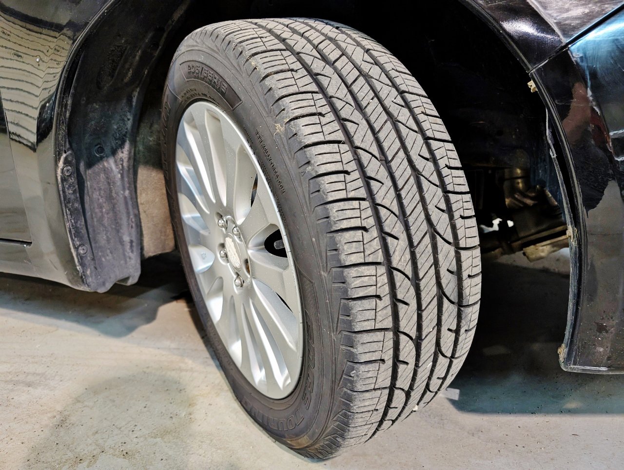 Used 2011 Subaru Impreza 2.5i Premium w/ PWR Moonroof Value Pkg image 50