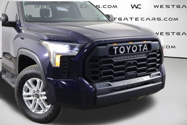 Used 2023 Toyota Tundra SR5 w/ SR5 Convenience Package AWD/4WD image 44