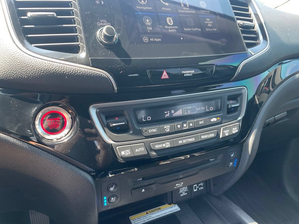 Used 2019 Honda Pilot Elite image 17