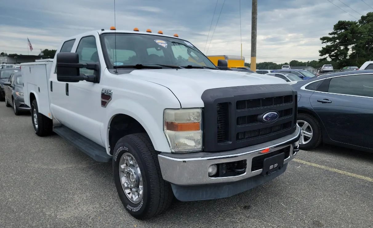 Used 2008 Ford F350 XL AWD/4WD image 2