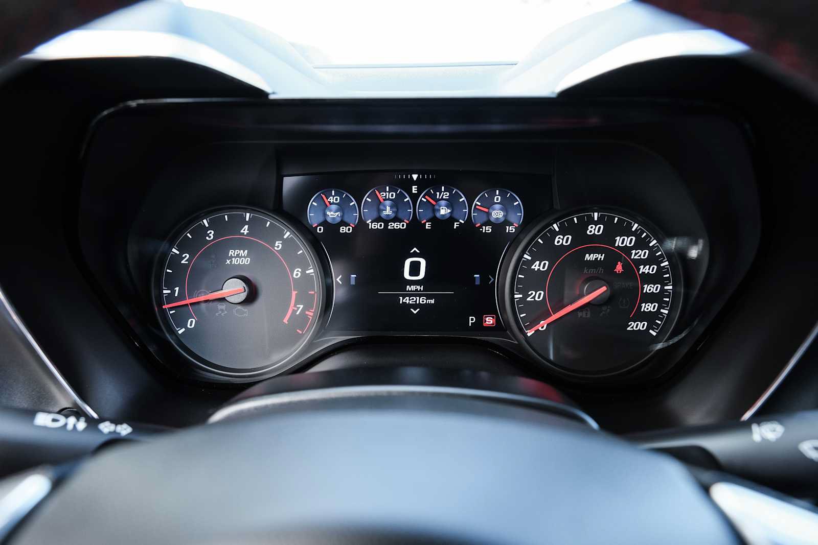 Used 2019 Chevrolet Camaro ZL1 RWD image 57