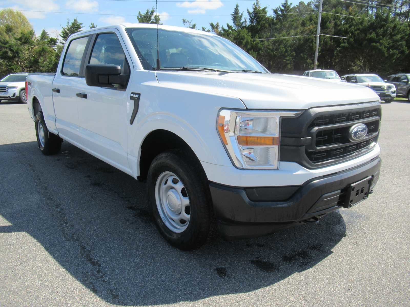Used 2022 Ford F150 XL w/ Trailer Tow Package image 3
