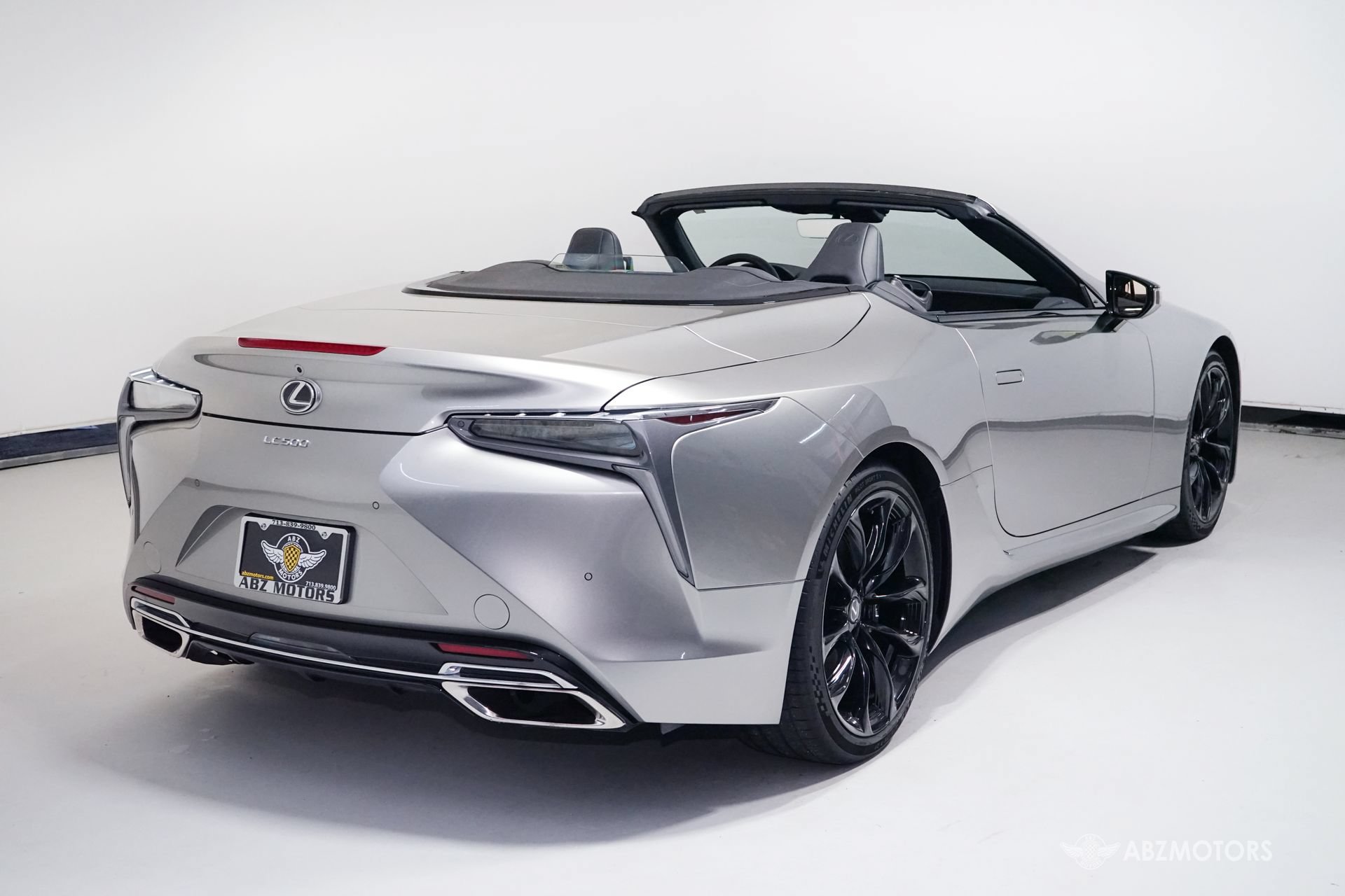 Used 2024 Lexus LC 500 Convertible w/ Touring Package RWD image 5