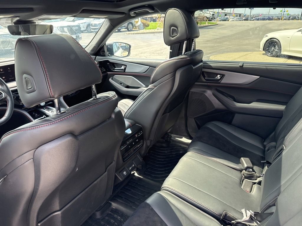 Used 2023 Acura MDX A-Spec image 28