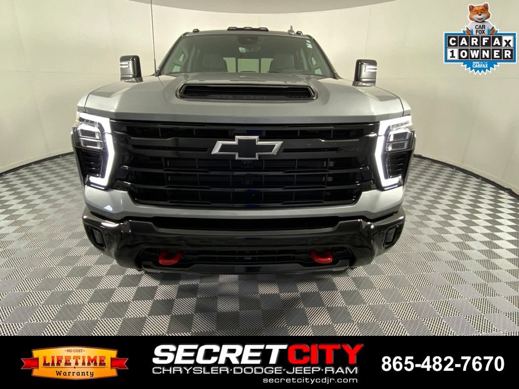 Used 2025 Chevrolet Silverado 2500 LTZ w/ Trail Boss Package AWD/4WD video 2