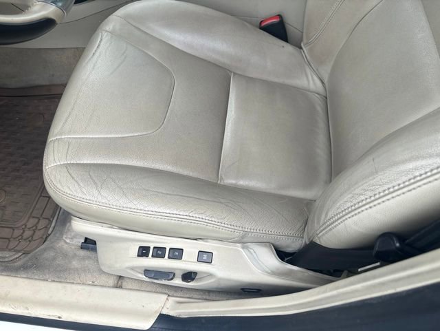 Used 2015 Volvo S60 T5 FWD image 13