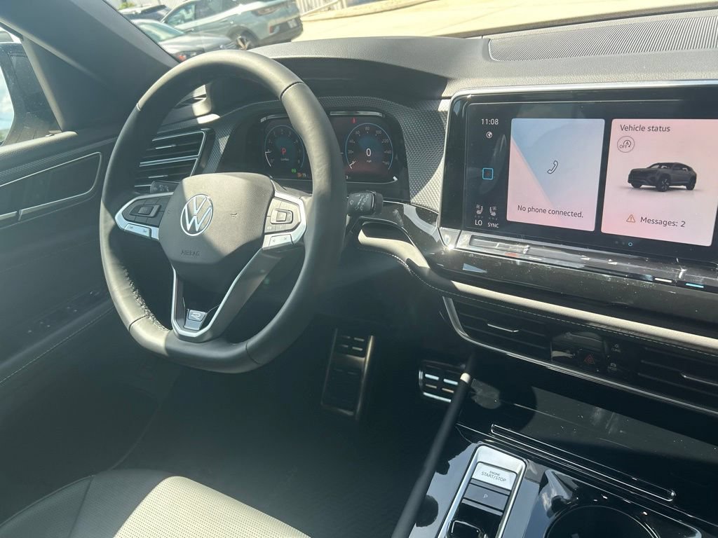 New 2026 Volkswagen Atlas Cross Sport SEL R-Line AWD/4WD image 38