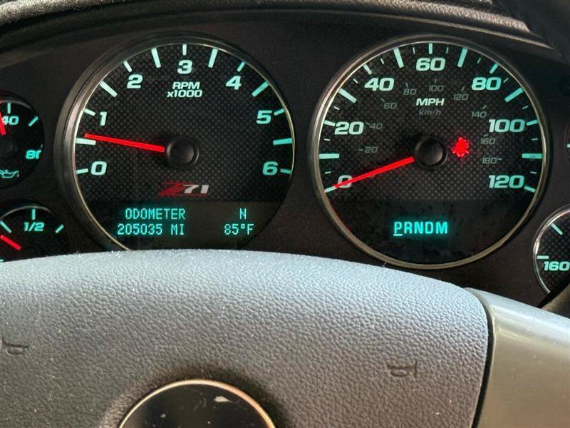 Used 2011 GMC Sierra 1500 SLE w/ All-Terrain Package AWD/4WD image 24