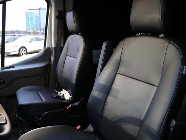 New 2026 Ford Transit 250 148 Medium Roof Extended AWD w/ Load Area Protection Package image 22