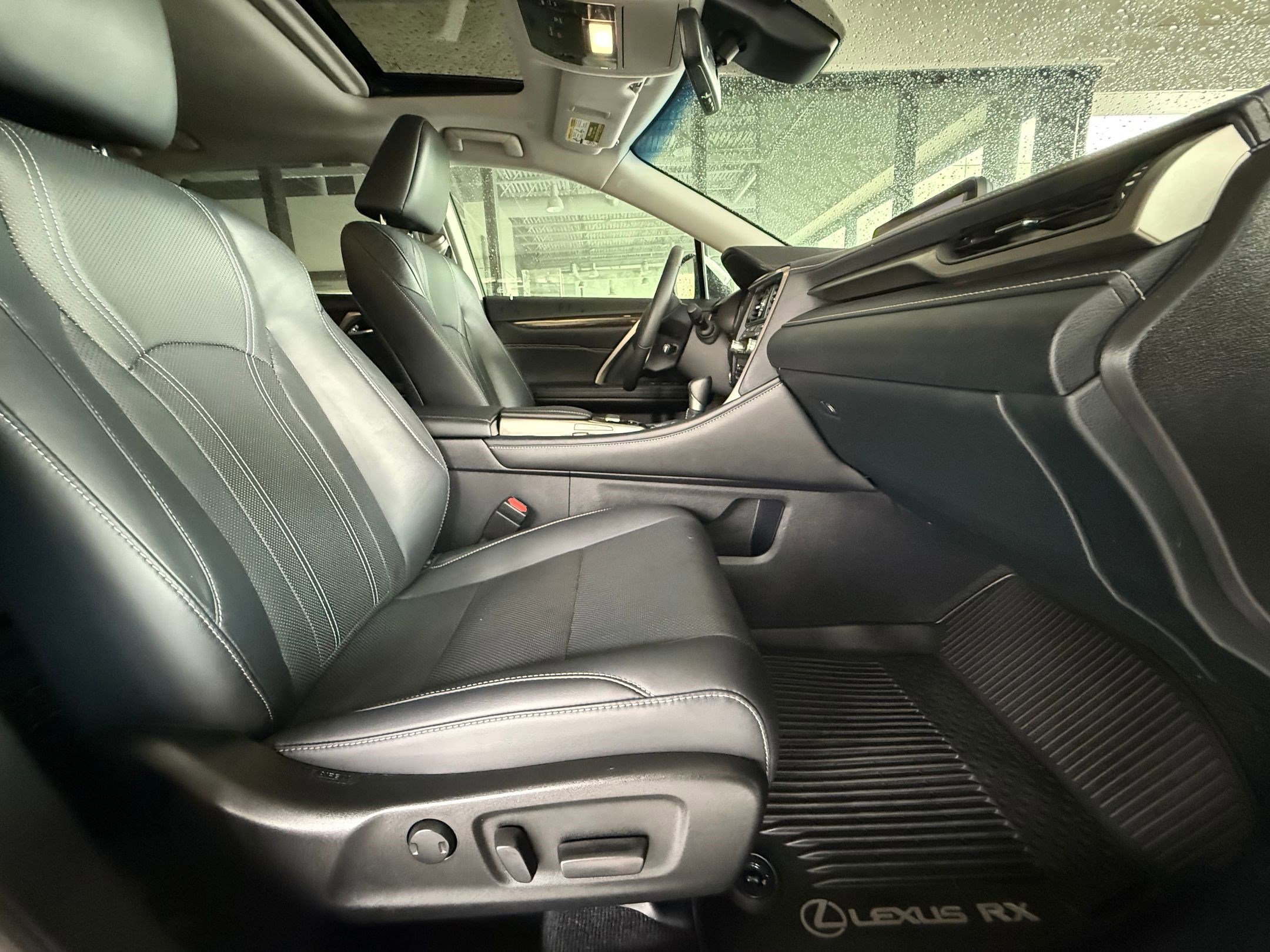 Used 2019 Lexus RX 450h AWD w/ Navigation Package image 32