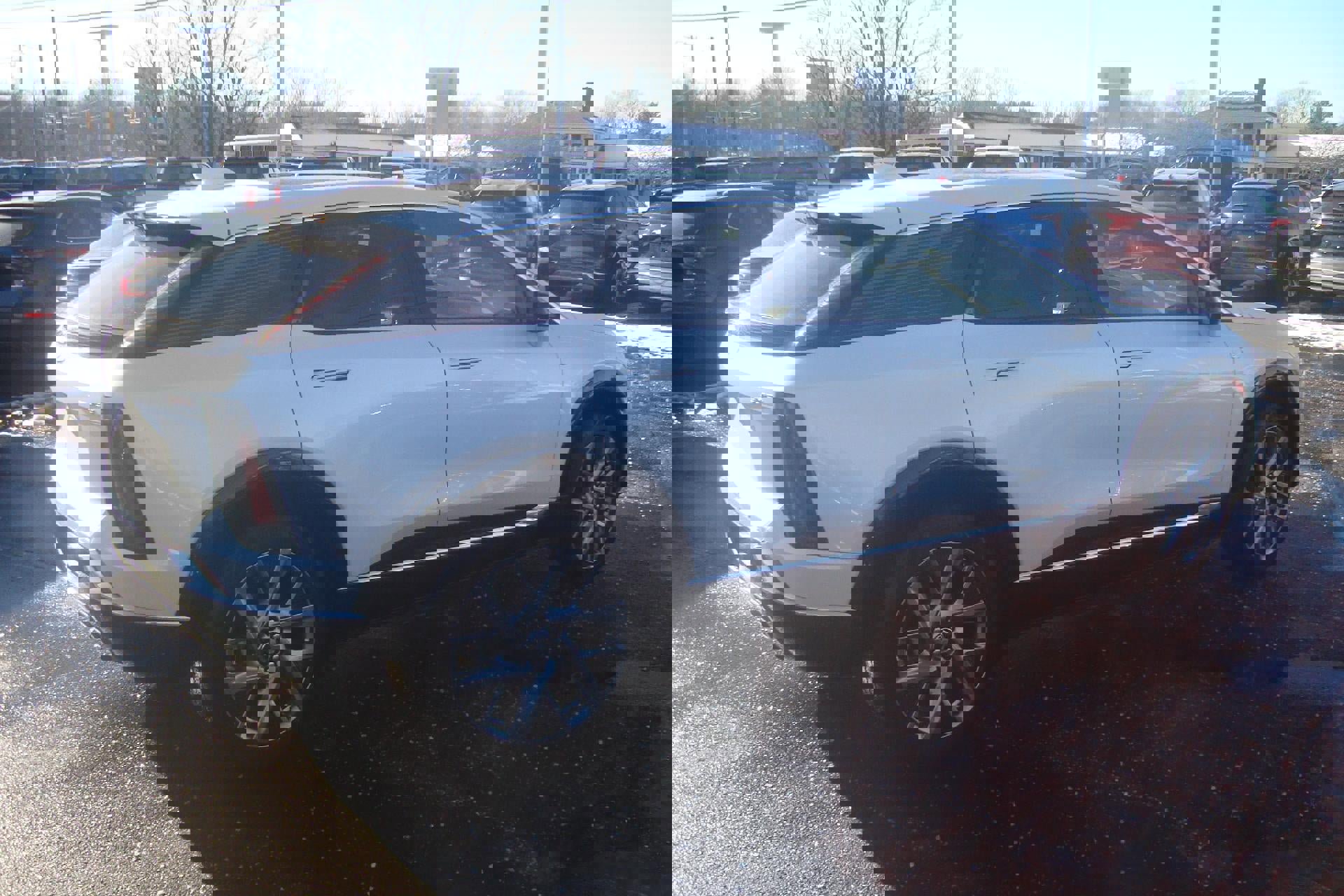 Used 2025 Cadillac Optiq Luxury 2 w/ LPO, Floor Liner Package image 4