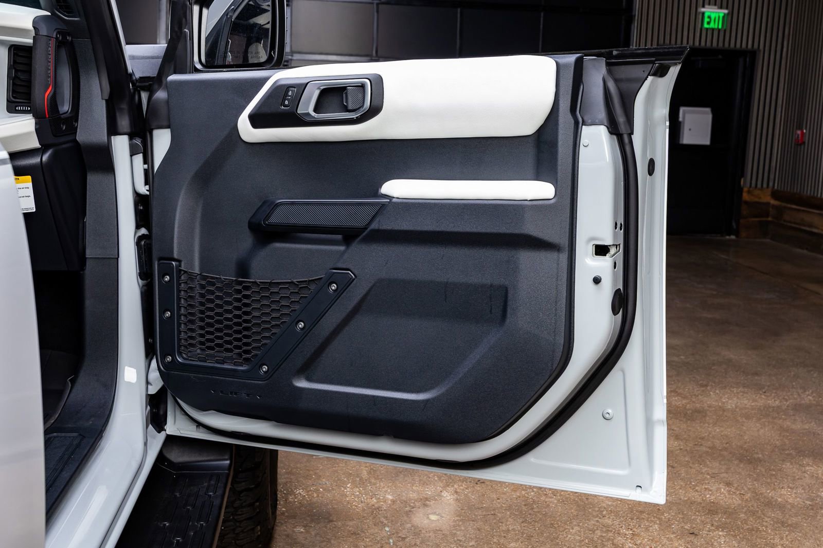 Used 2026 Ford Bronco Heritage Edition image 37