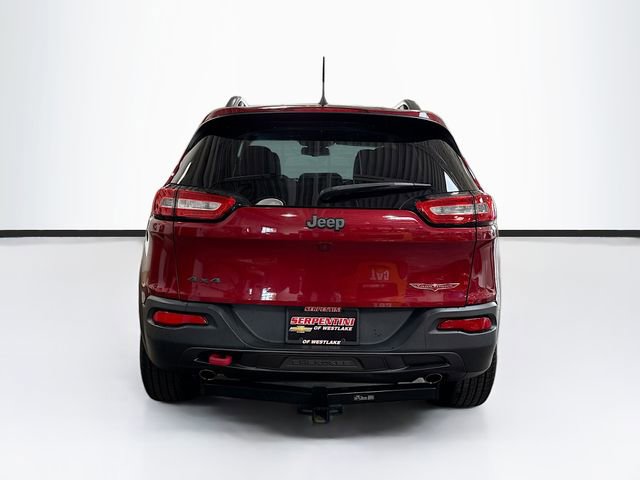 Used 2017 Jeep Cherokee Trailhawk image 7