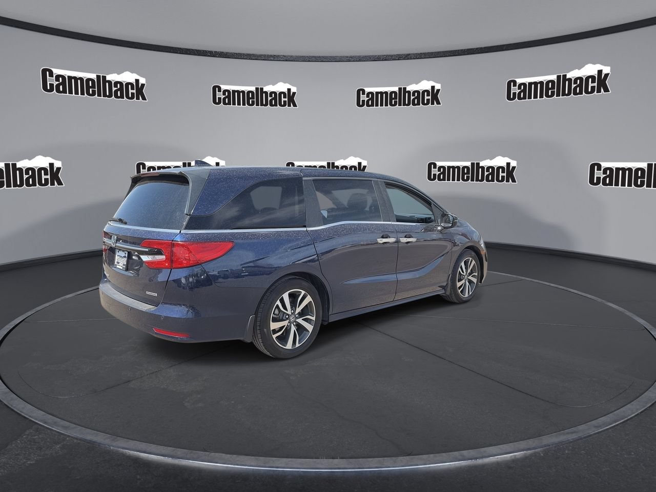 Used 2023 Honda Odyssey Touring image 7