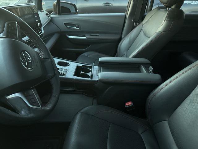 Certified 2024 Toyota Sienna XSE image 4
