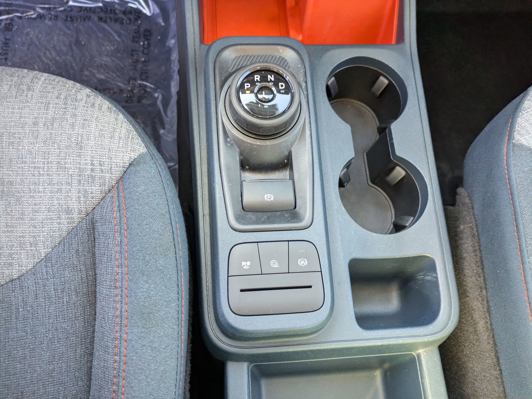 Certified 2024 Ford Maverick XLT image 25