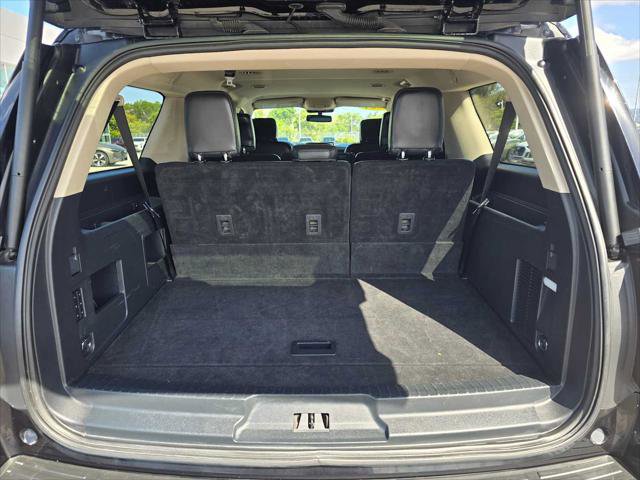 Used 2024 Ford Expedition Max XLT AWD/4WD image 16