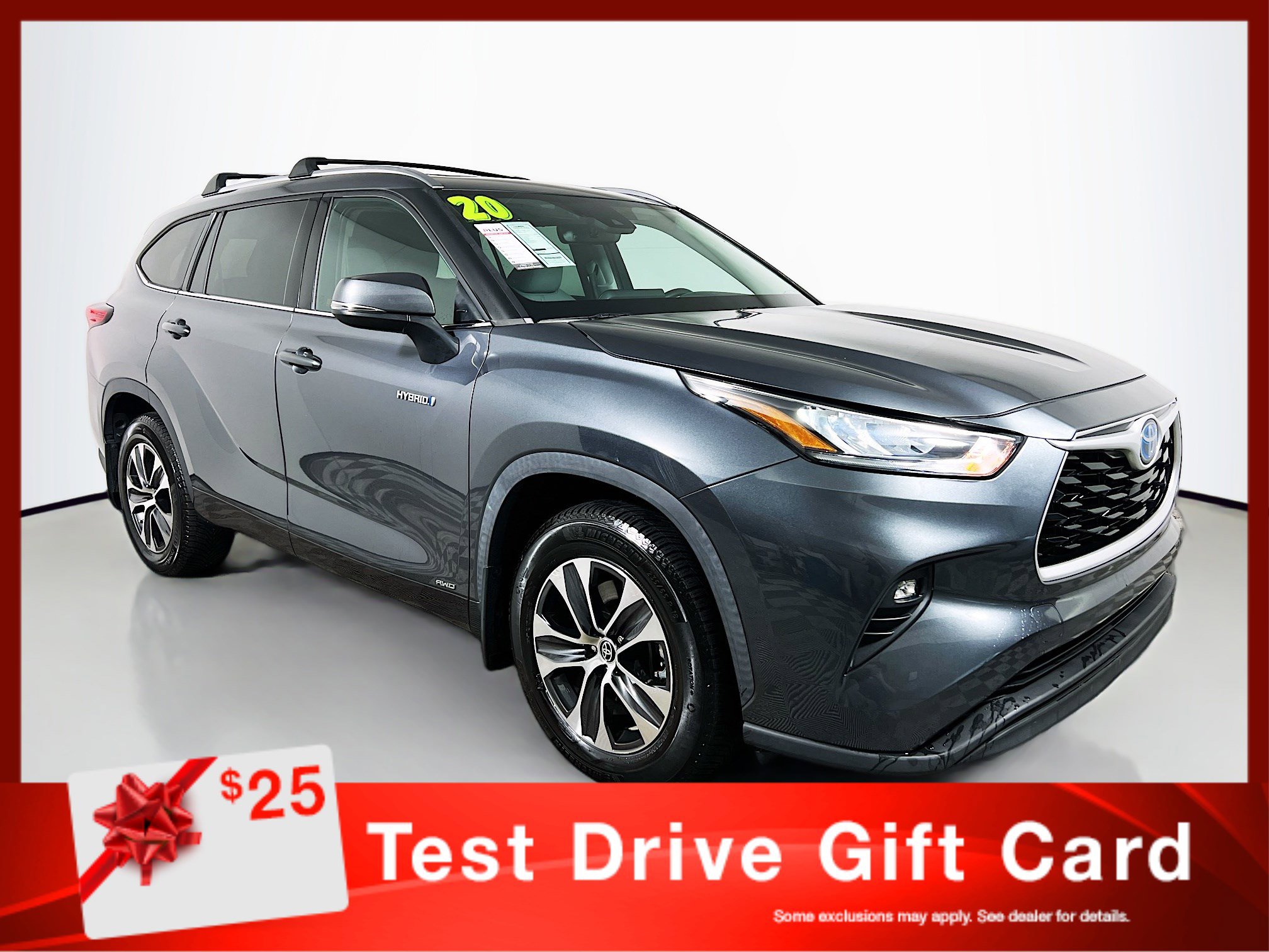 Used 2020 Toyota Highlander XLE image 1