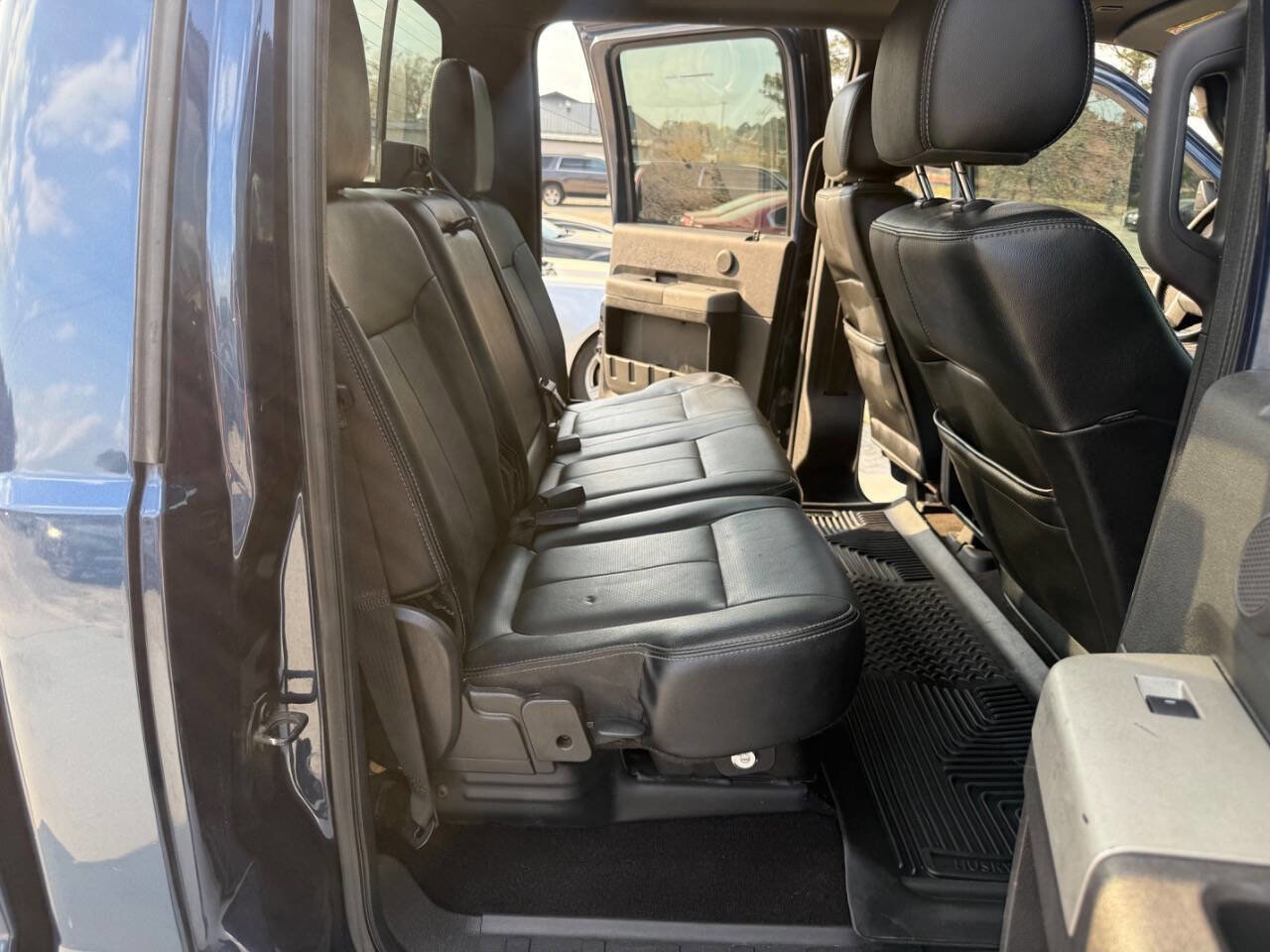 Used 2015 Ford F250 Lariat w/ Lariat Ultimate Package image 24