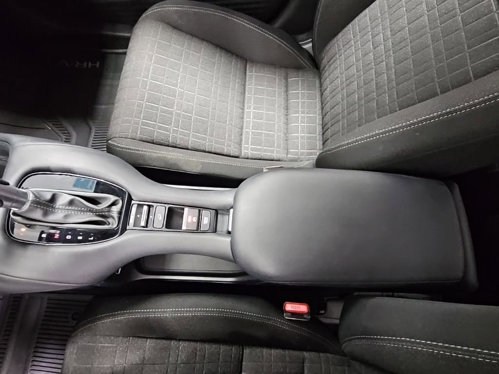 Used 2023 Honda HR-V LX image 21