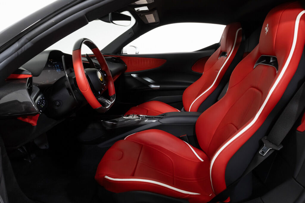 Used 2023 Ferrari SF90 Stradale image 4