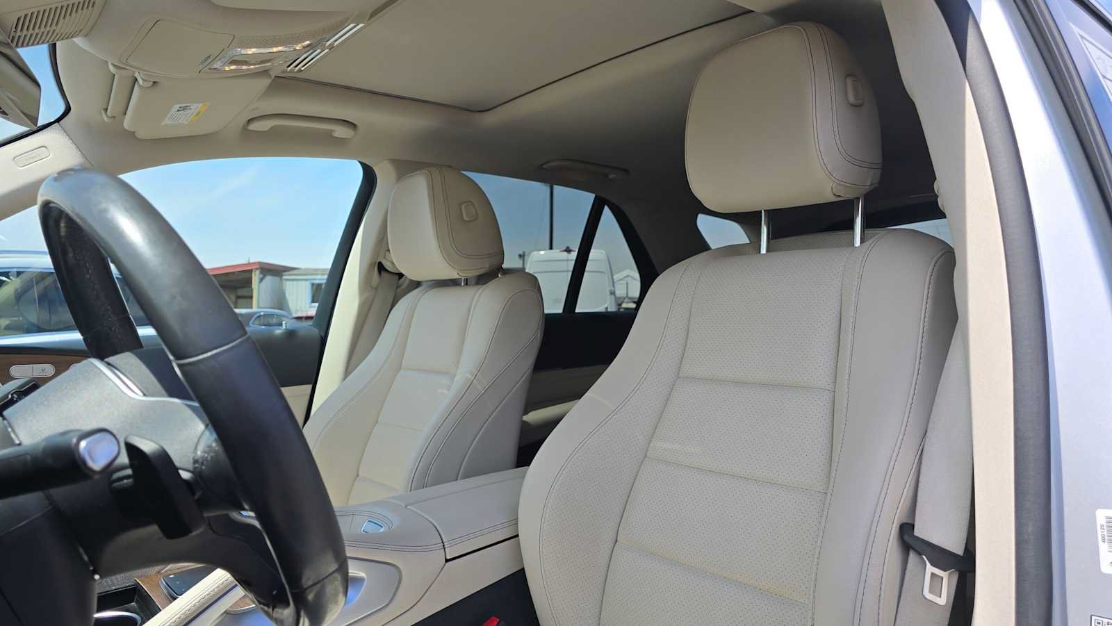 Certified 2020 Mercedes-Benz GLE 350 w/ Premium Package image 21