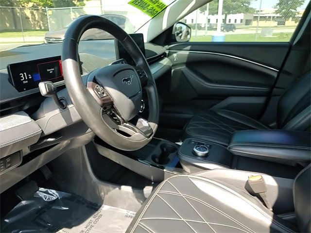 Used 2021 Ford Mustang Mach-E Select w/ Comfort/Appearance Package image 9