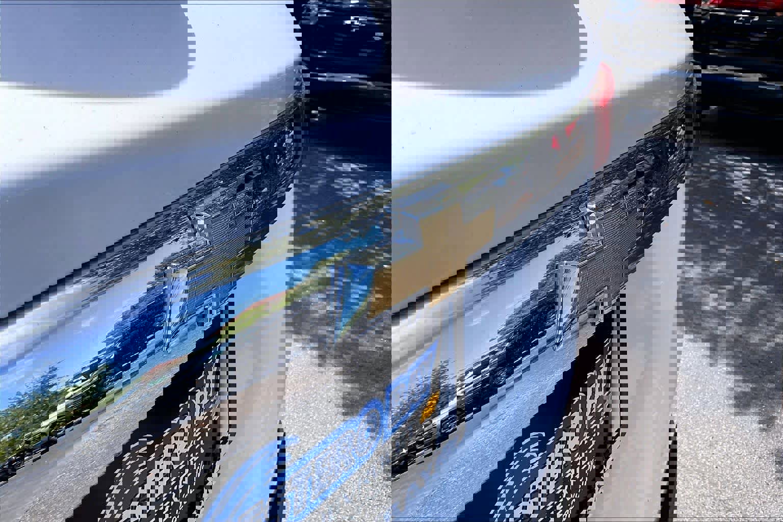 Used 2020 Chevrolet Traverse LT FWD image 9